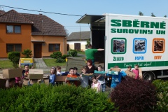Sběr papíru (jaro)